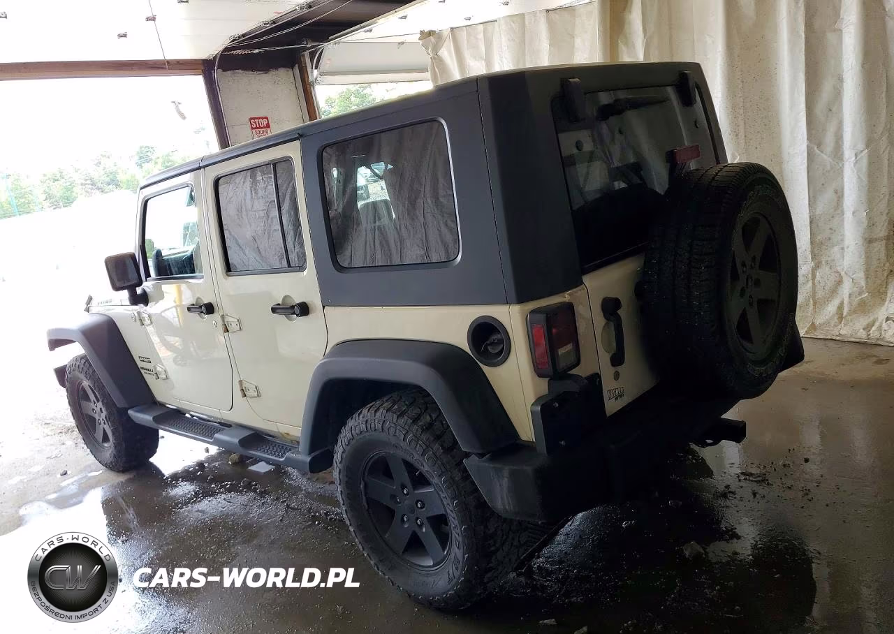 2010 Jeep Wrangler Unlimited Sport VIN:1J4BA3H12AL170567 - 2