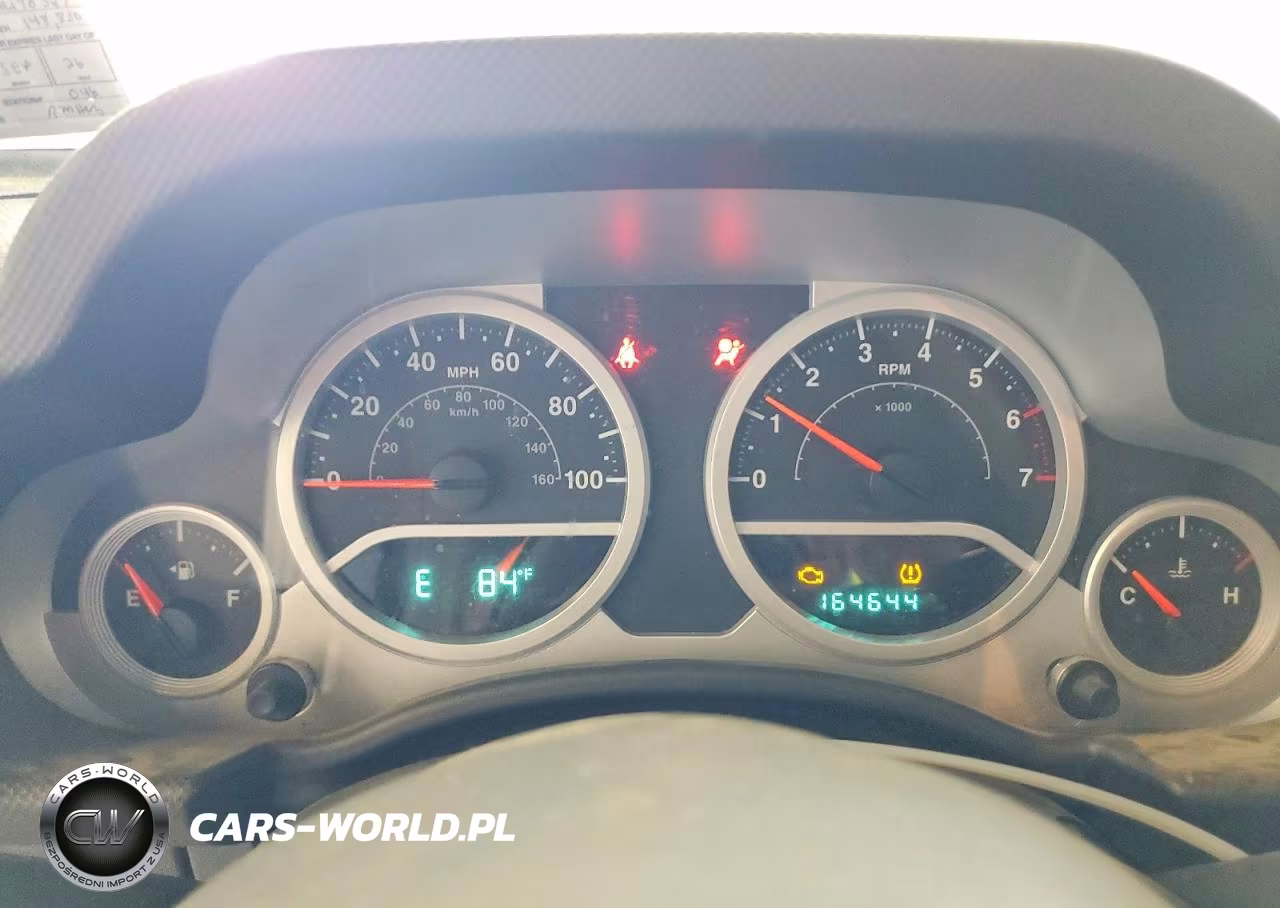 2010 Jeep Wrangler Unlimited Sport VIN:1J4BA3H12AL170567 - 9