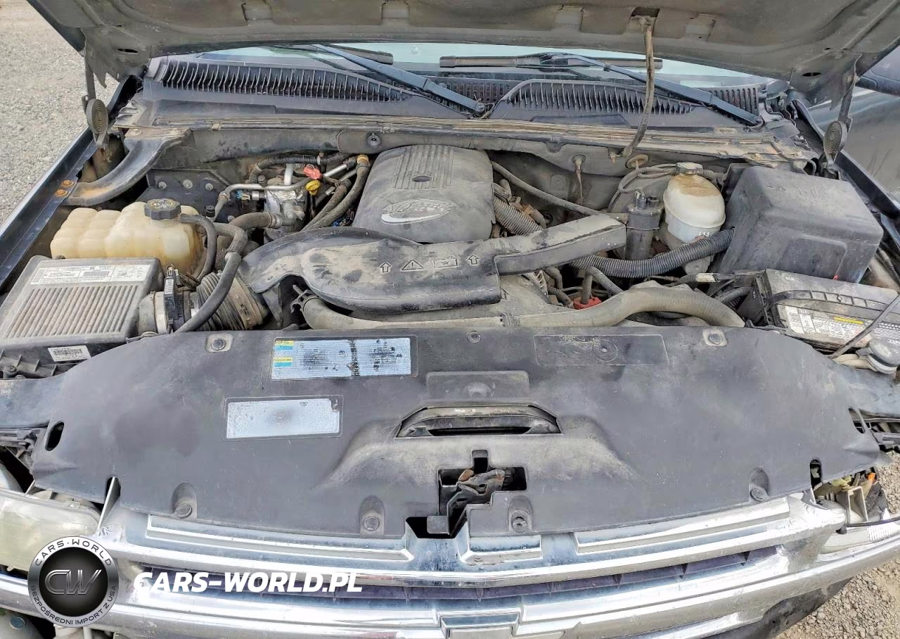 2003 Chevrolet Suburban C1500 VIN:3GNEC16Z13G176216 - 12