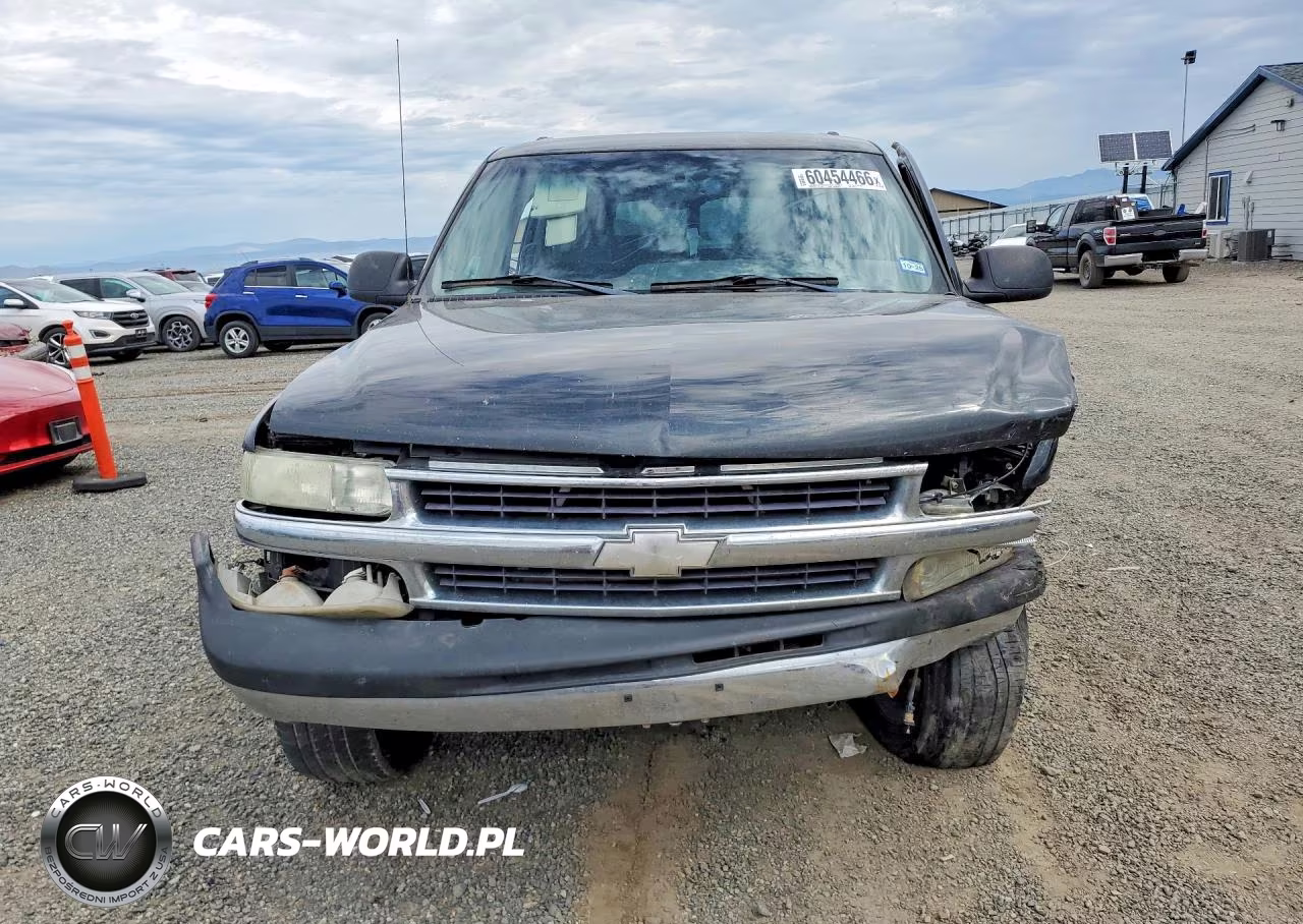 2003 Chevrolet Suburban C1500 VIN:3GNEC16Z13G176216 - 5