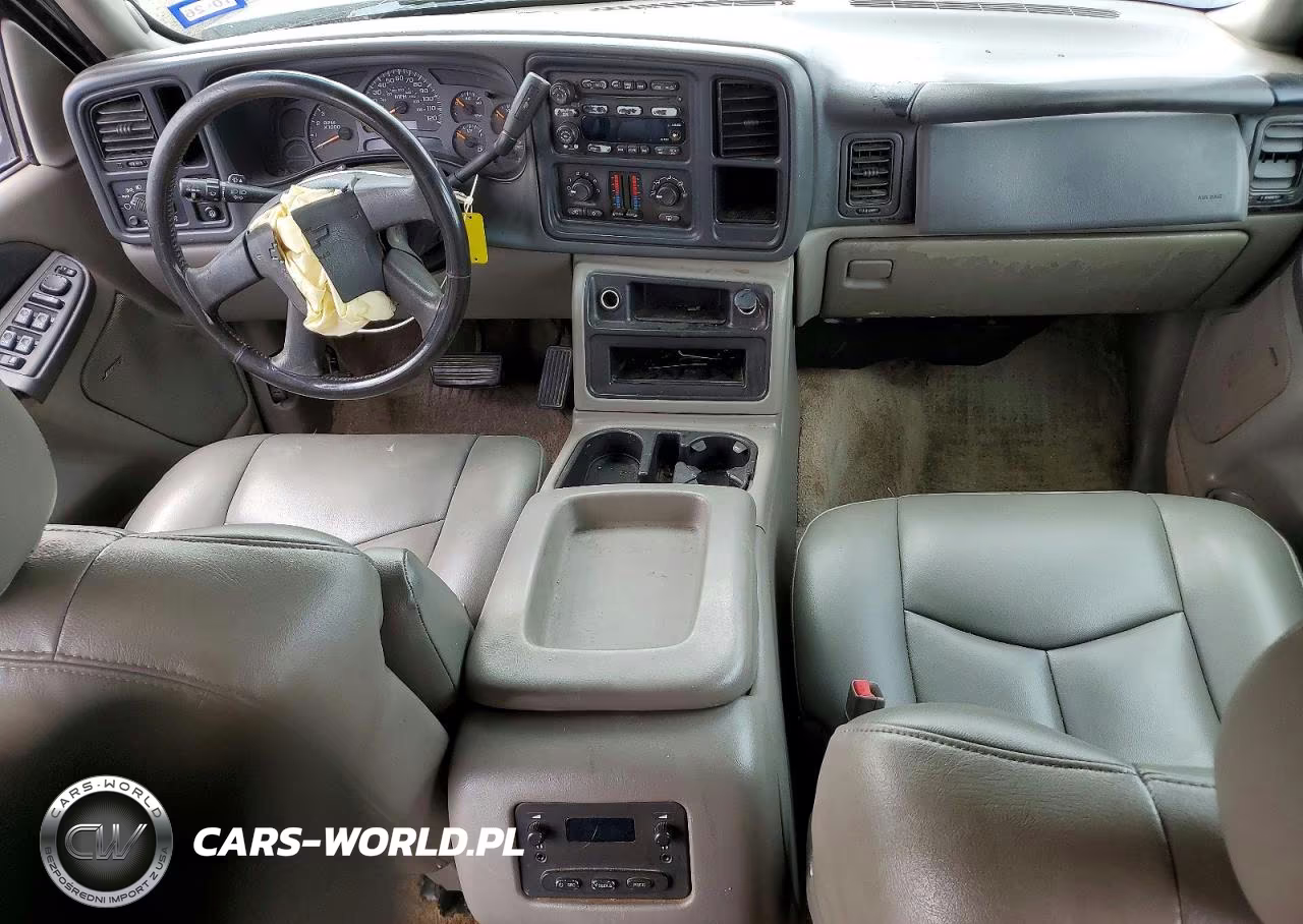 2003 Chevrolet Suburban C1500 VIN:3GNEC16Z13G176216 - 8