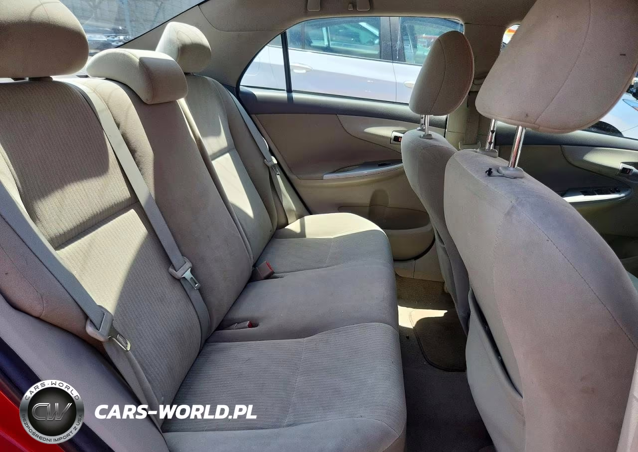 2010 Toyota Corolla Le VIN:2T1BU4EE6AC534202 - 10