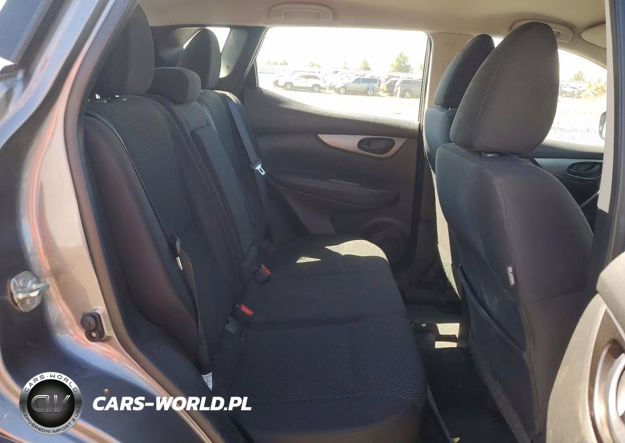 2019 Nissan Rogue Sport S VIN:JN1BJ1CR0KW346865 - 11