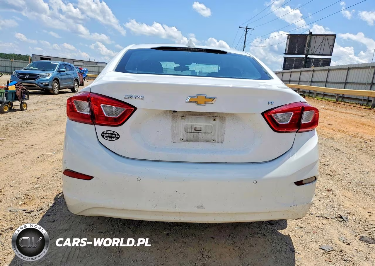 2019 Chevrolet Cruze Lt VIN:1G1BE5SM5K7115235 - 6