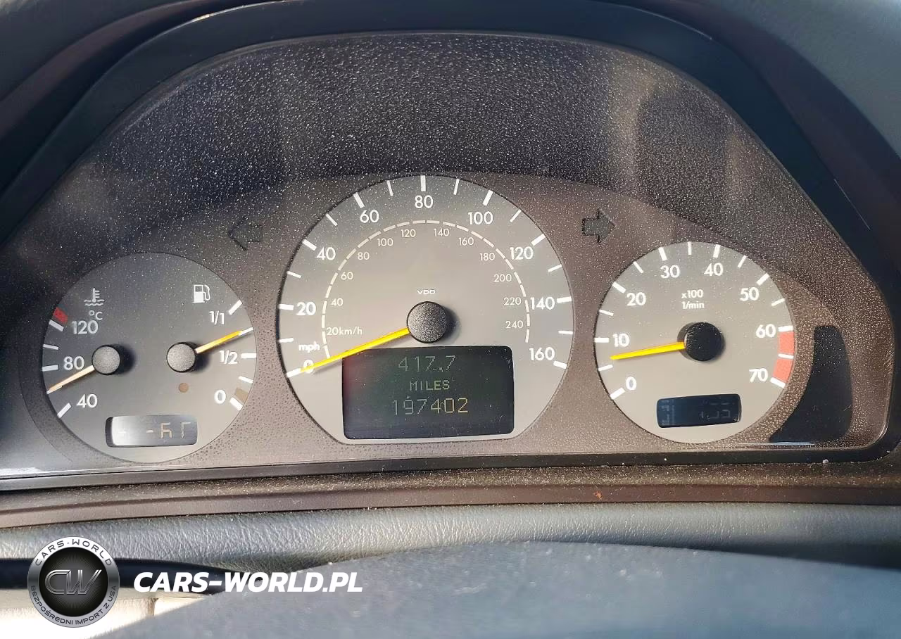 2002 Mercedes-Benz Clk 430 VIN:WDBLJ70G82F193190 - 9