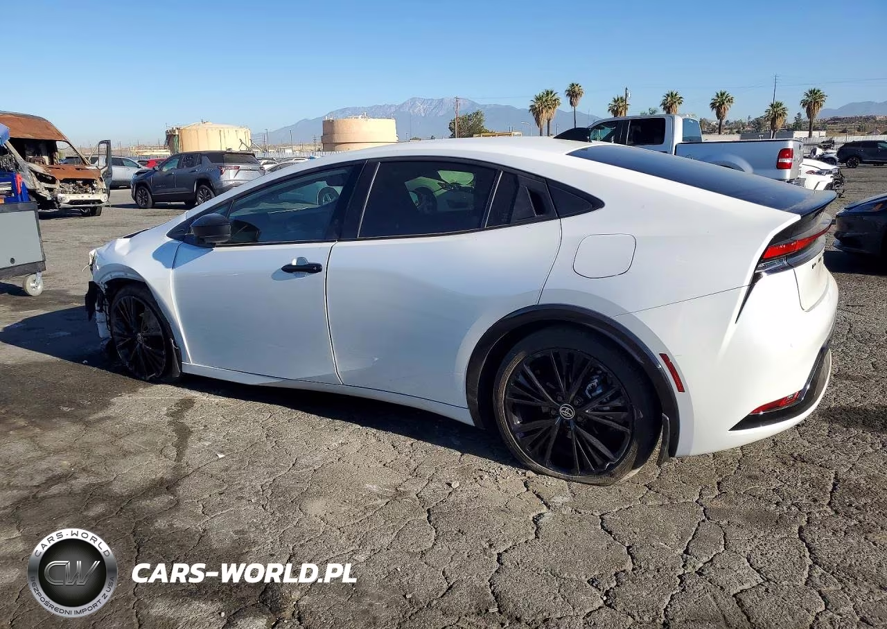 2025 Toyota Prius Nightshade VIN:JTDACAAU0S3062552 - 2