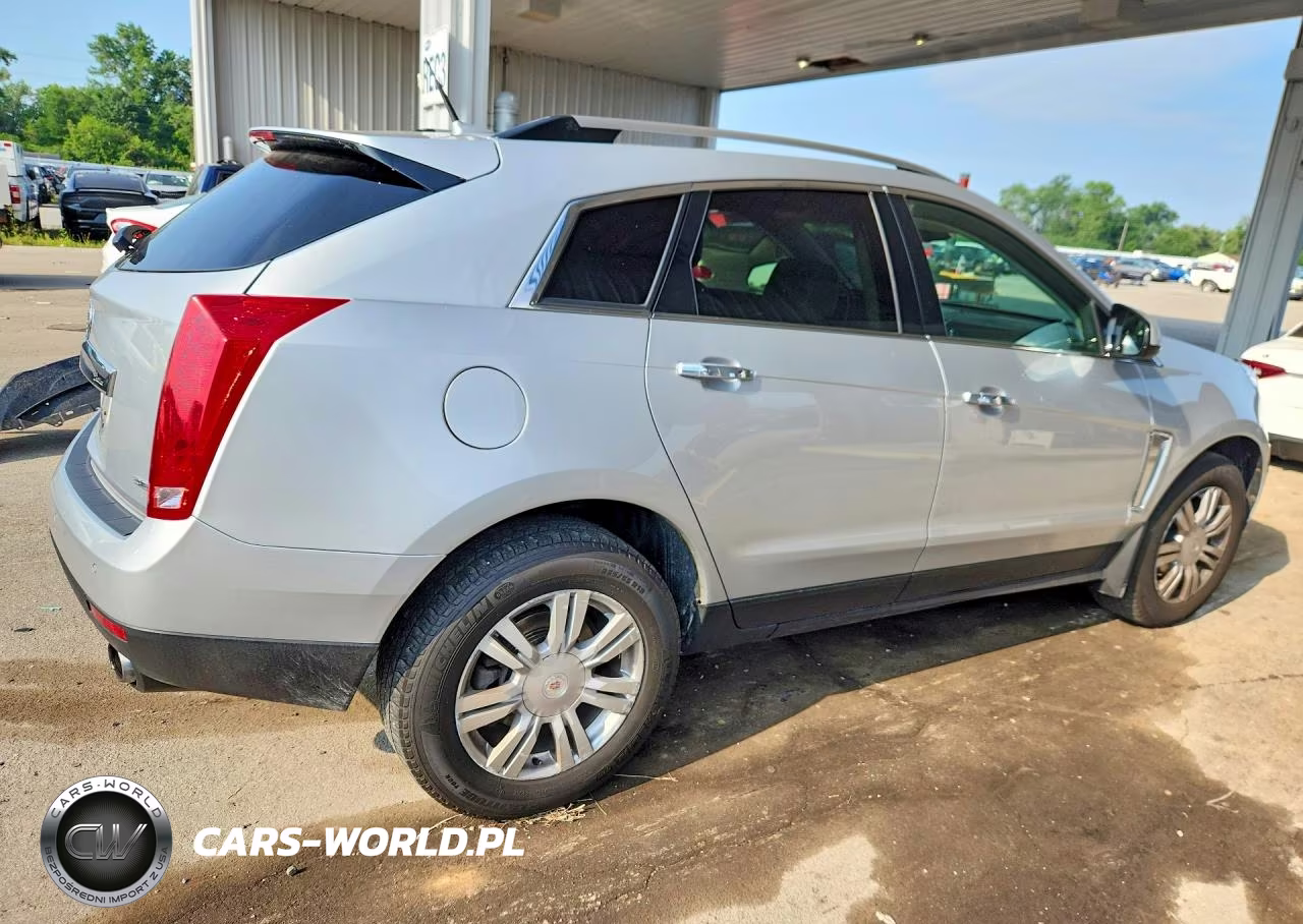2014 Cadillac Srx Luxury Collection VIN:3GYFNBE33ES576850 - 3