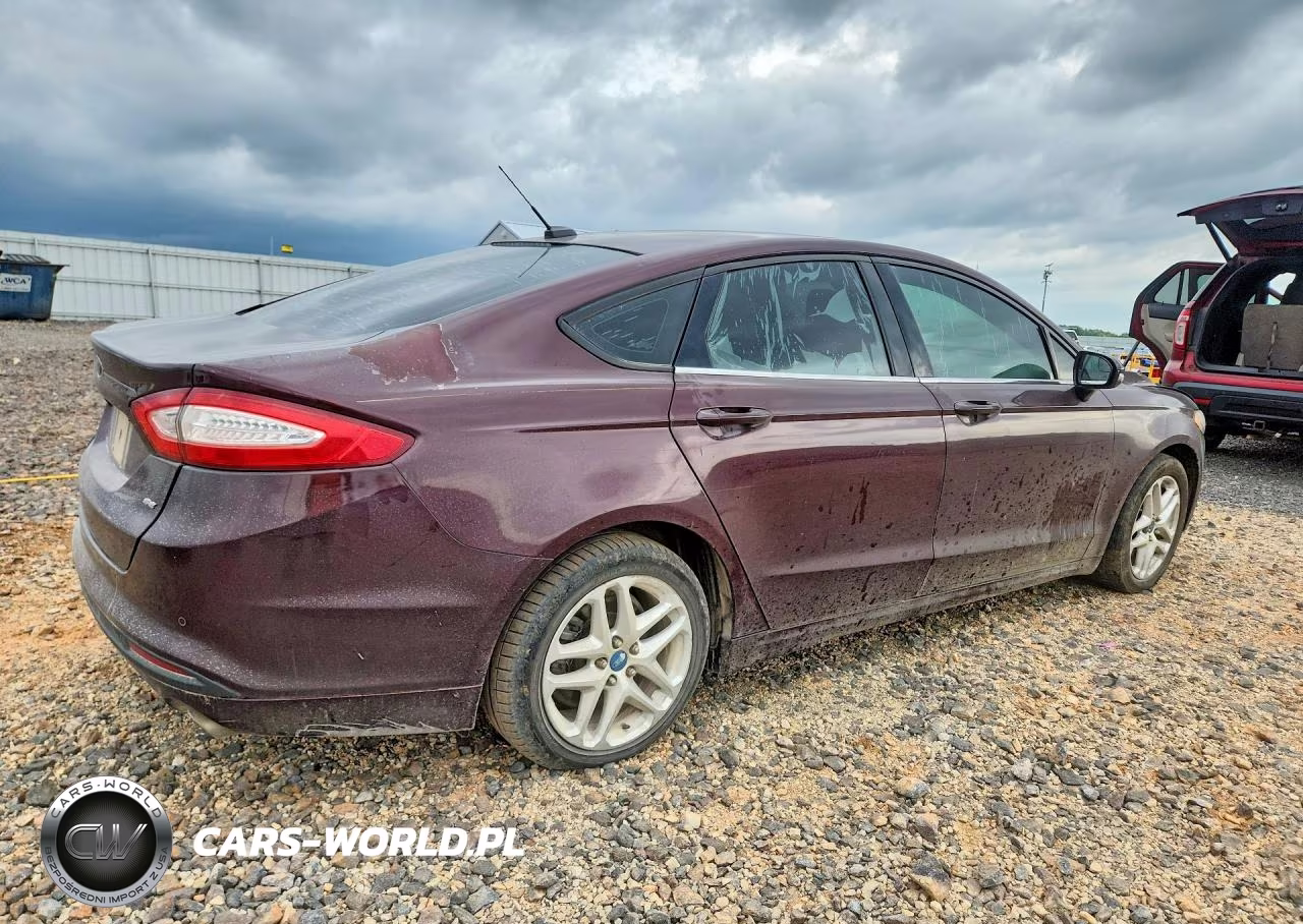2013 Ford Fusion Se VIN:3FA6P0H74DR141284 - 3