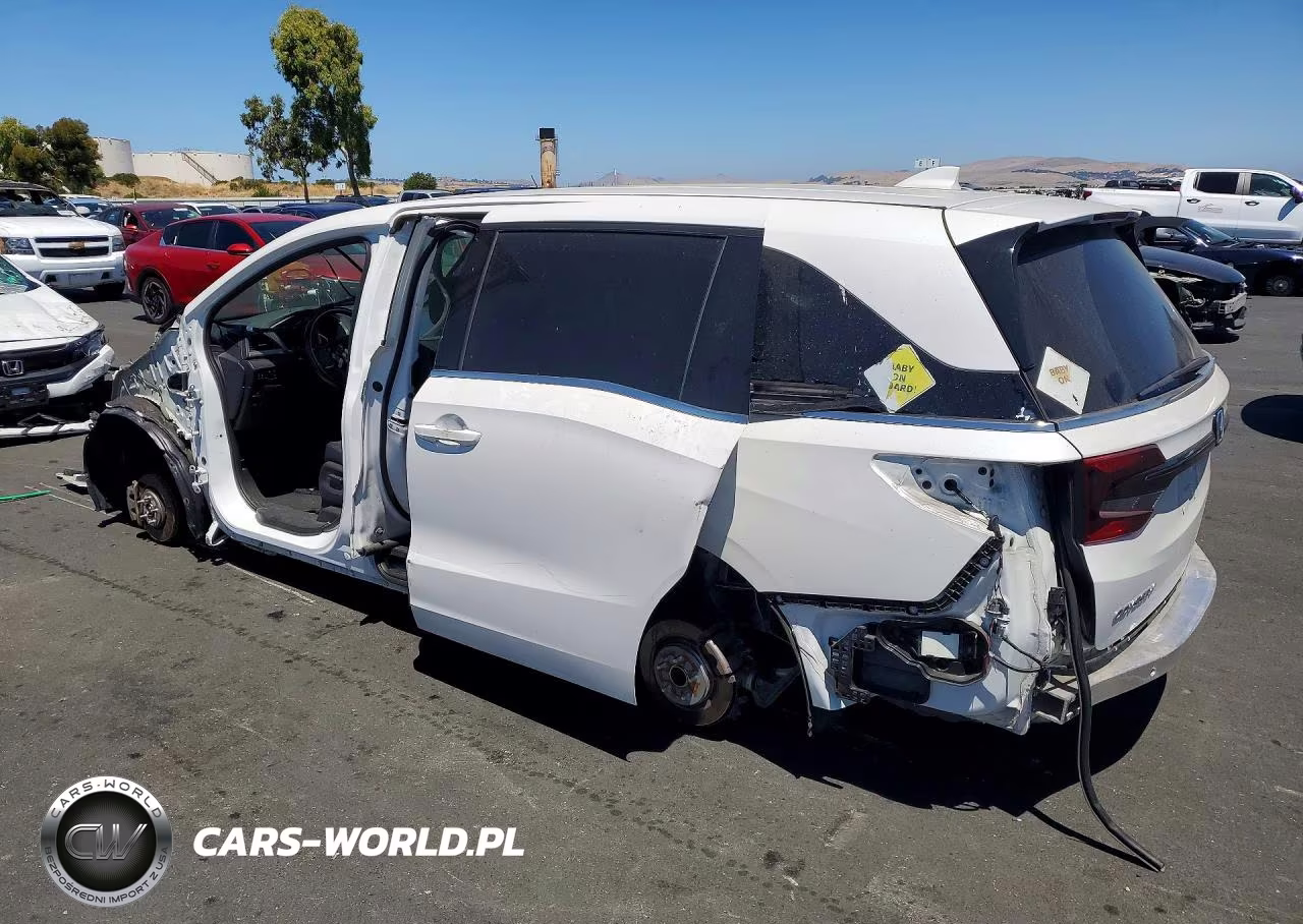 2023 Honda Odyssey Sport-L VIN:5FNRL6H72PB065009 - 2