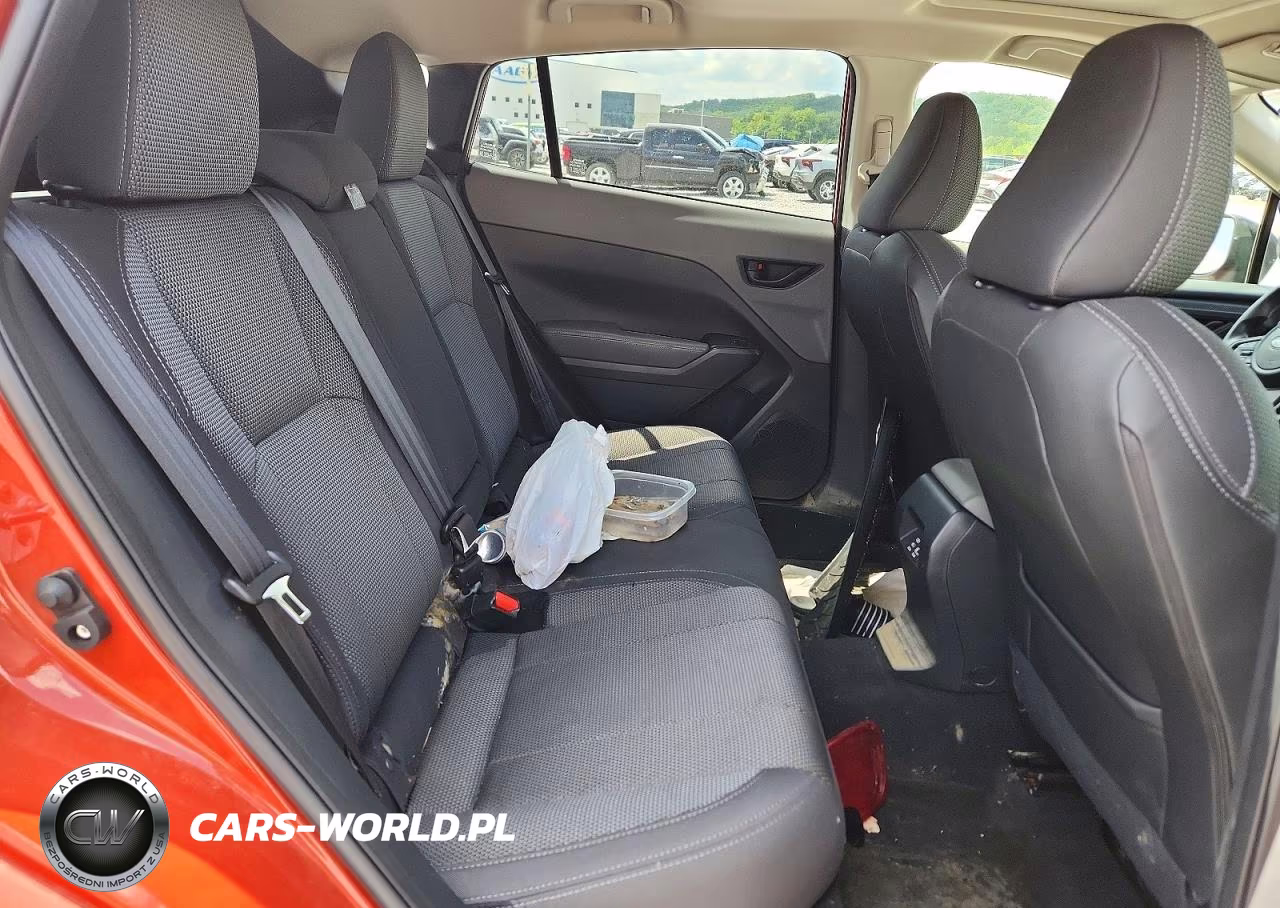 2024 Subaru Crosstrek Premium VIN:JF2GUADC3RH898848 - 10