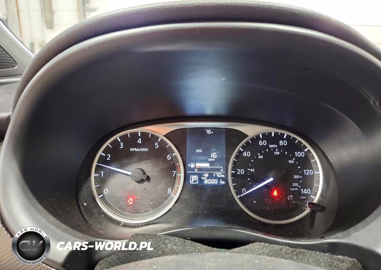 2019 Nissan Kicks S VIN:3N1CP5CU6KL569142 - 9