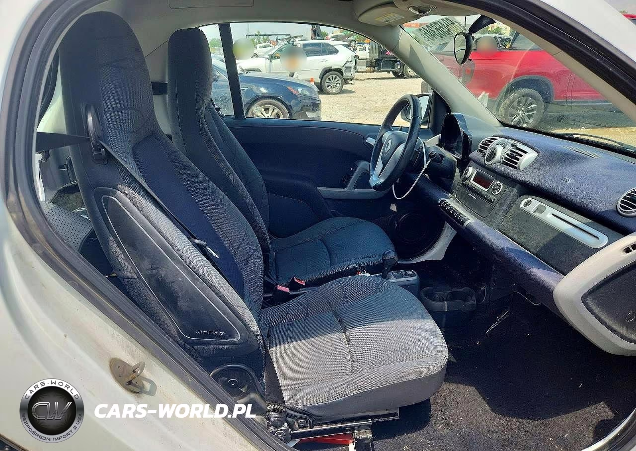 2011 Smart Fortwo Pure VIN:WMEEJ3BAXBK469907 - 10