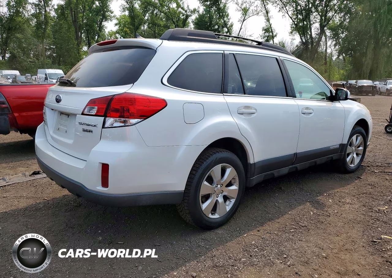 2011 Subaru Outback 3.6R Limited VIN:4S4BRDLC8B2323100 - 3