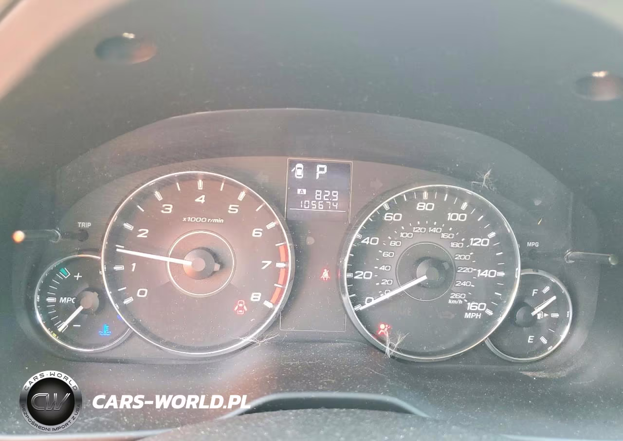 2011 Subaru Outback 3.6R Limited VIN:4S4BRDLC8B2323100 - 9