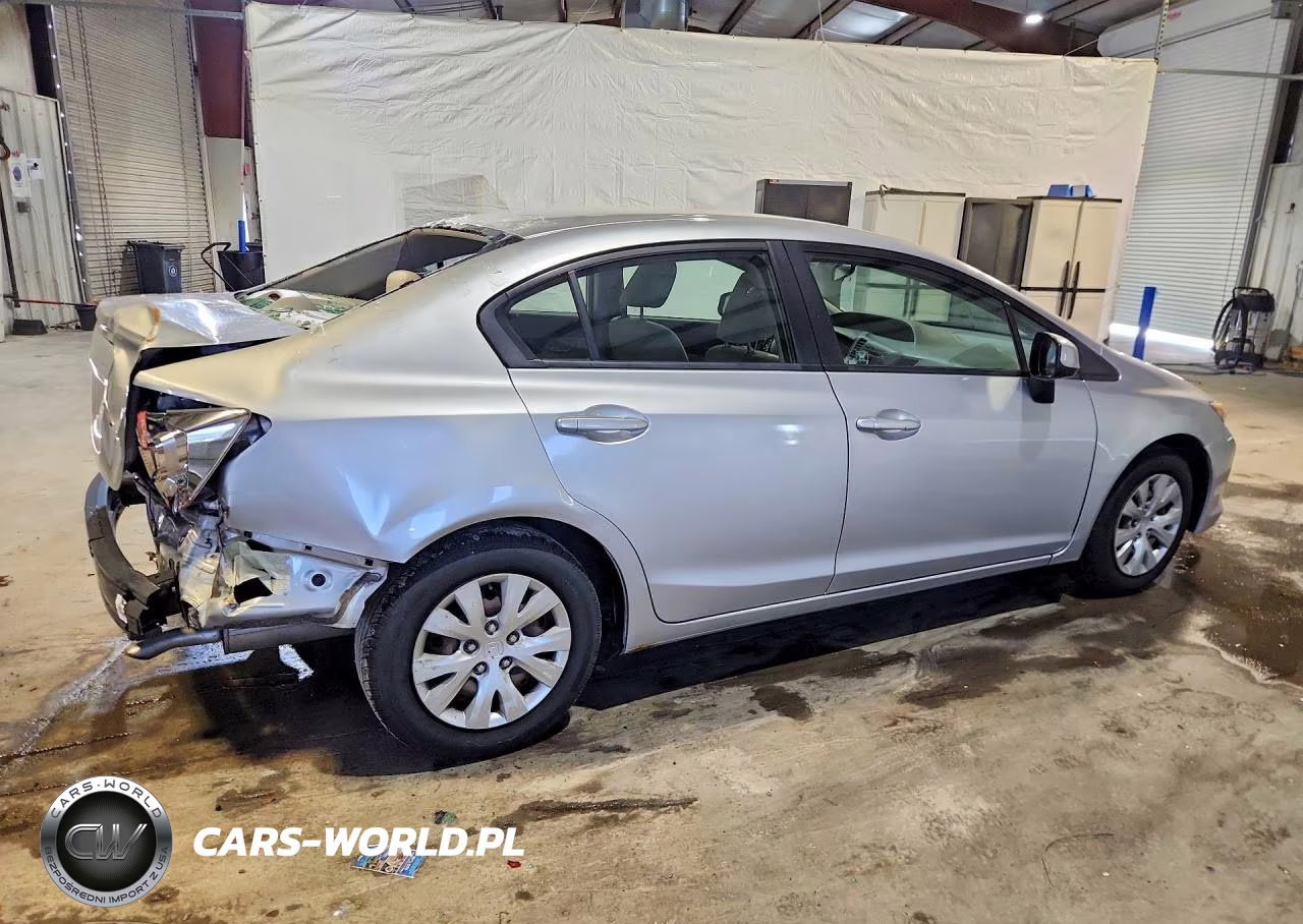 2012 Honda Civic Lx VIN:2HGFB2F57CH586488 - 3