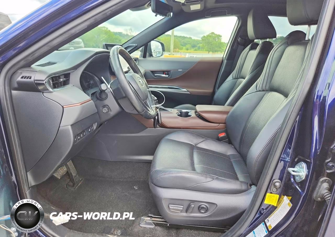 2021 Toyota Venza Limited VIN:JTEAAAAH7MJ030894 - 7