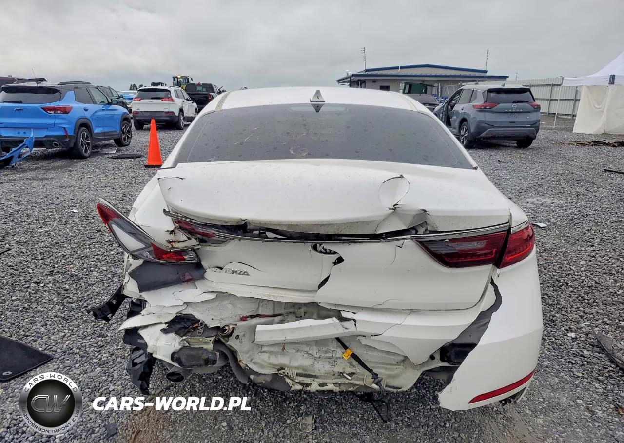 2017 Kia Cadenza Premium VIN:KNALB4J19H5042782 - 6