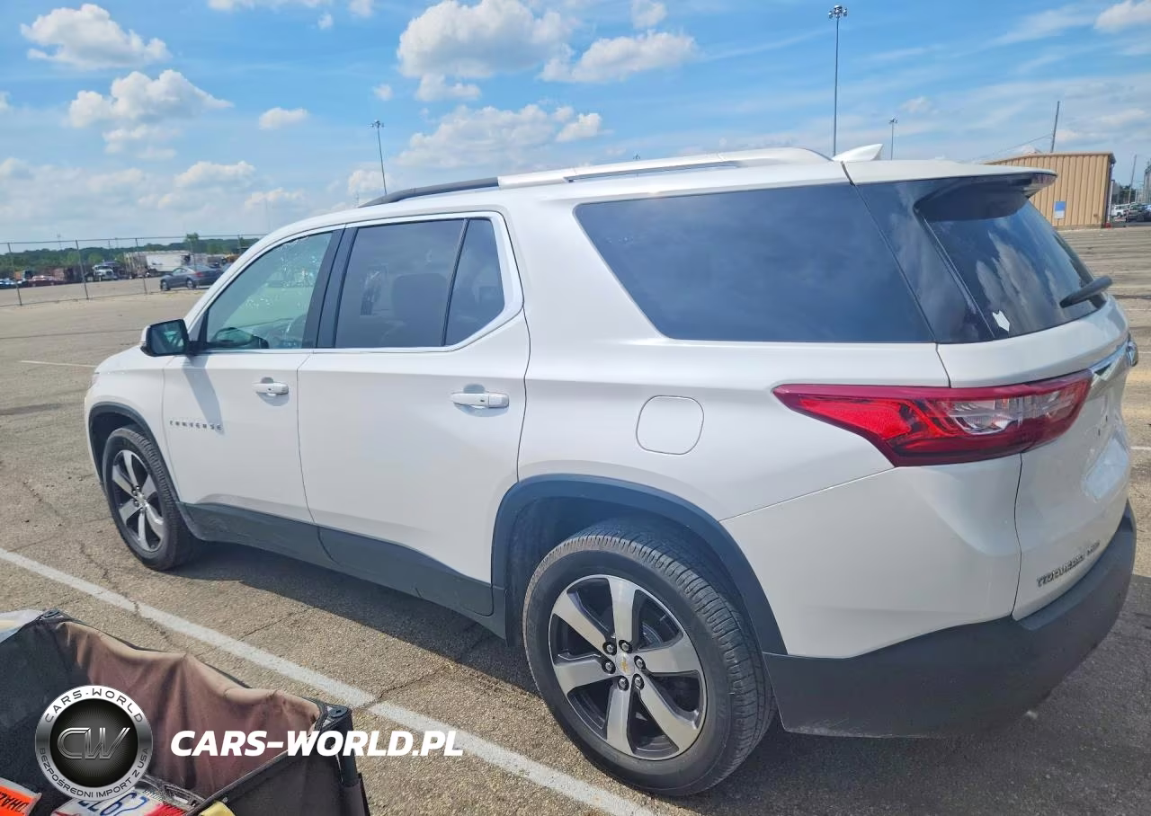 2018 Chevrolet Traverse Lt VIN:1GNEVHKW5JJ274725 - 2