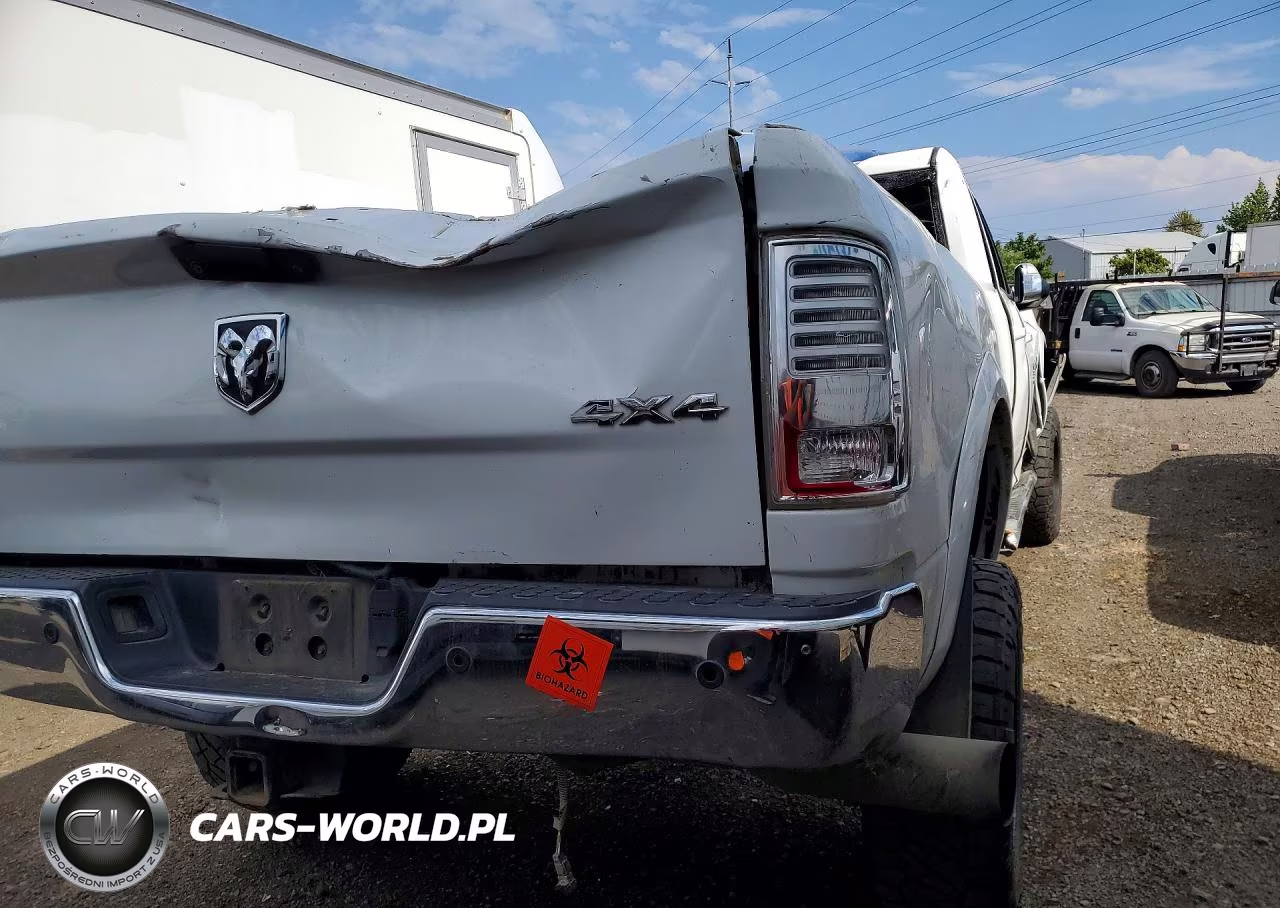 2014 Ram 3500 Laramie VIN:3C63R3JL6EG255811 - 3
