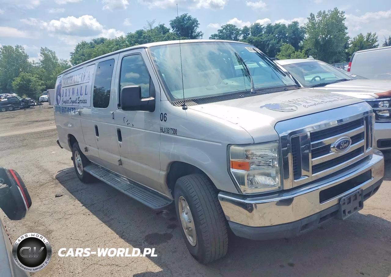 2009 Ford Econoline E350 Super Duty Wagon VIN:1FBSS31L69DA41028 - 4