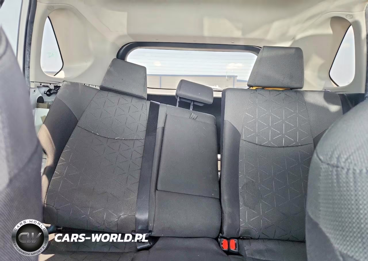 2021 Toyota Rav4 Xle VIN:2T3W1RFV5MC104050 - 10