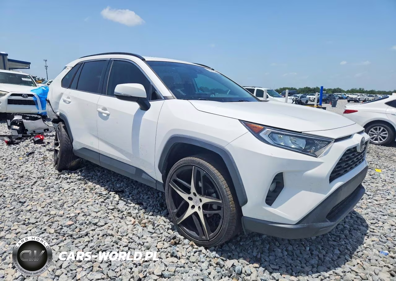2021 Toyota Rav4 Xle VIN:2T3W1RFV5MC104050 - 4