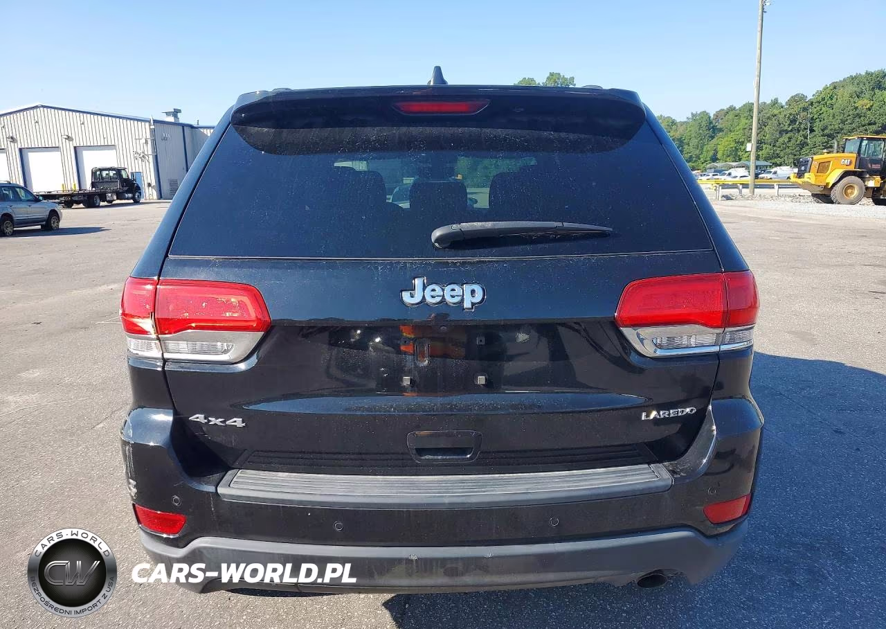 2017 Jeep Grand Cherokee Laredo VIN:1C4RJFAG7HC818225 - 6
