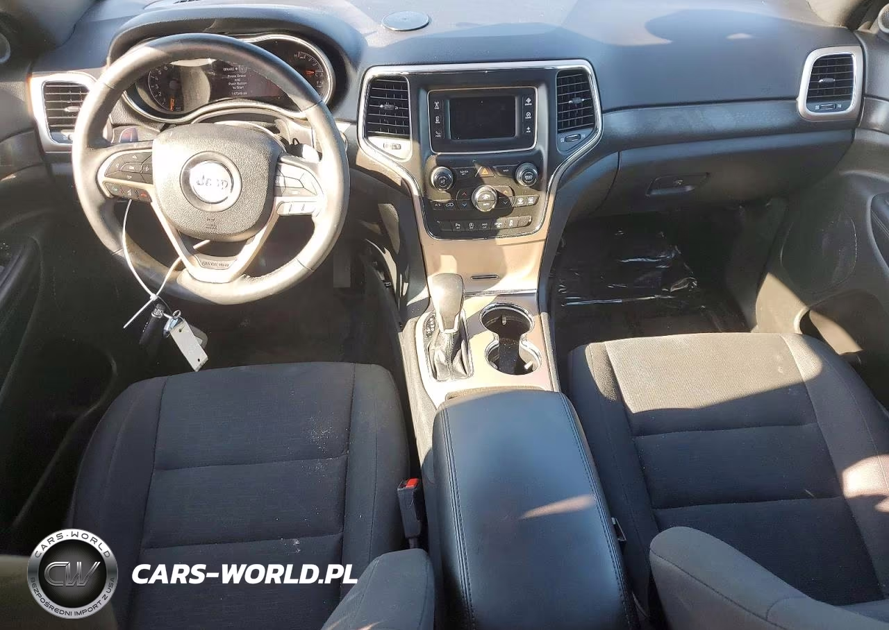 2017 Jeep Grand Cherokee Laredo VIN:1C4RJFAG7HC818225 - 8