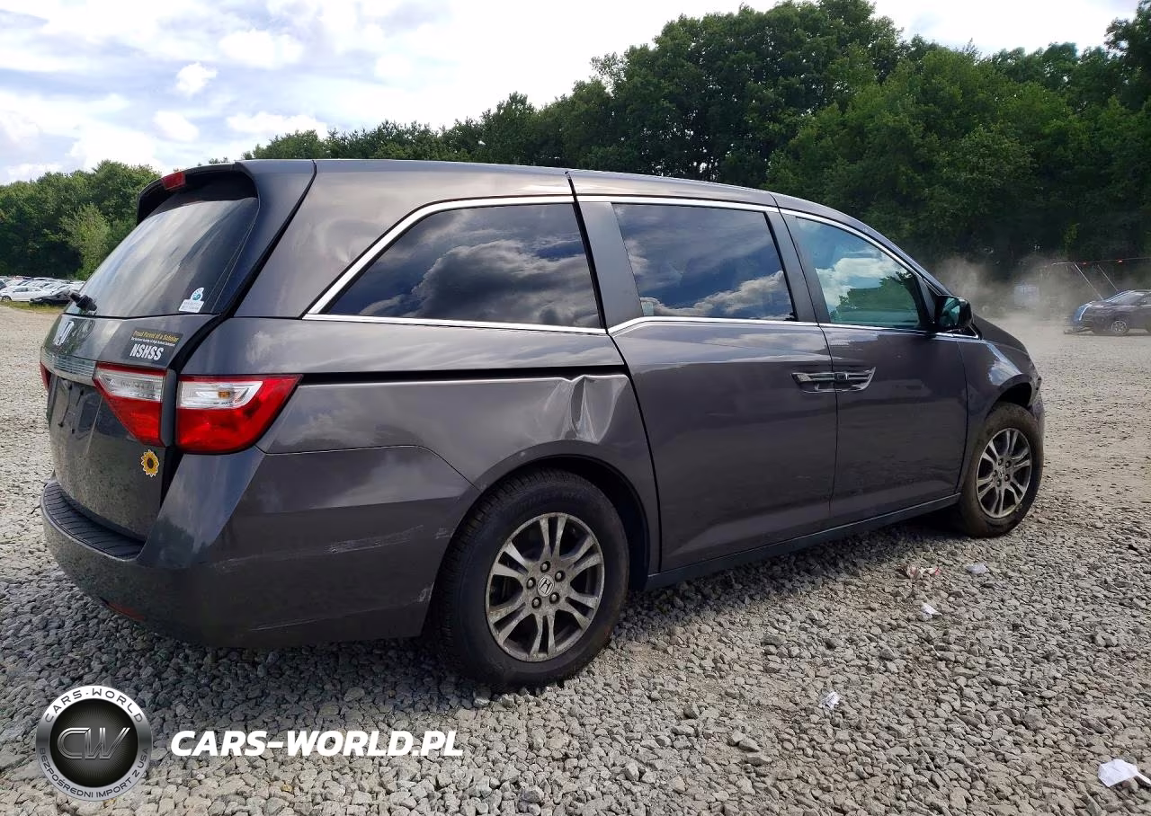 2011 Honda Odyssey Exl VIN:5FNRL5H6XBB047769 - 3