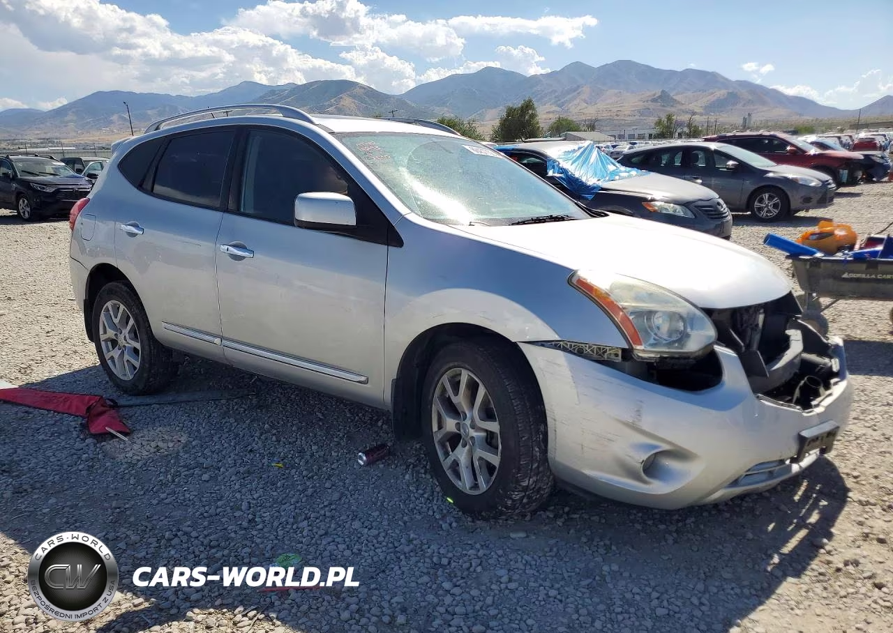 2011 Nissan Rogue S VIN:JN8AS5MV8BW666044 - 4
