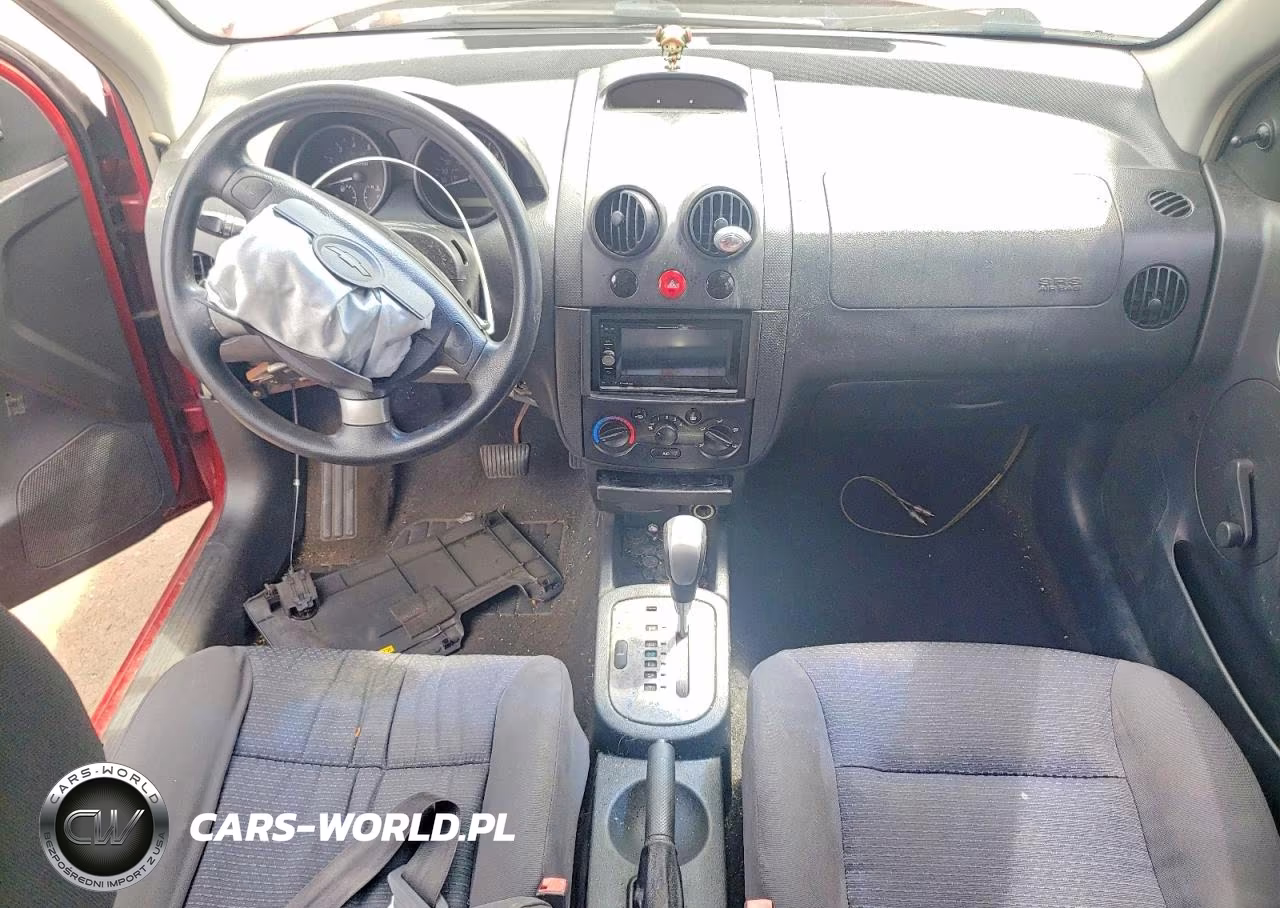 2007 Chevrolet Aveo Base VIN:KL1TD66647B710847 - 8