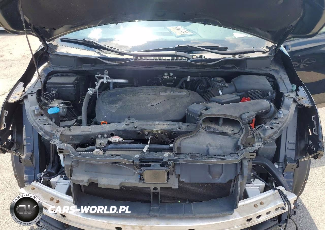 2018 Honda Odyssey Elite VIN:5FNRL6H9XJB104924 - 12