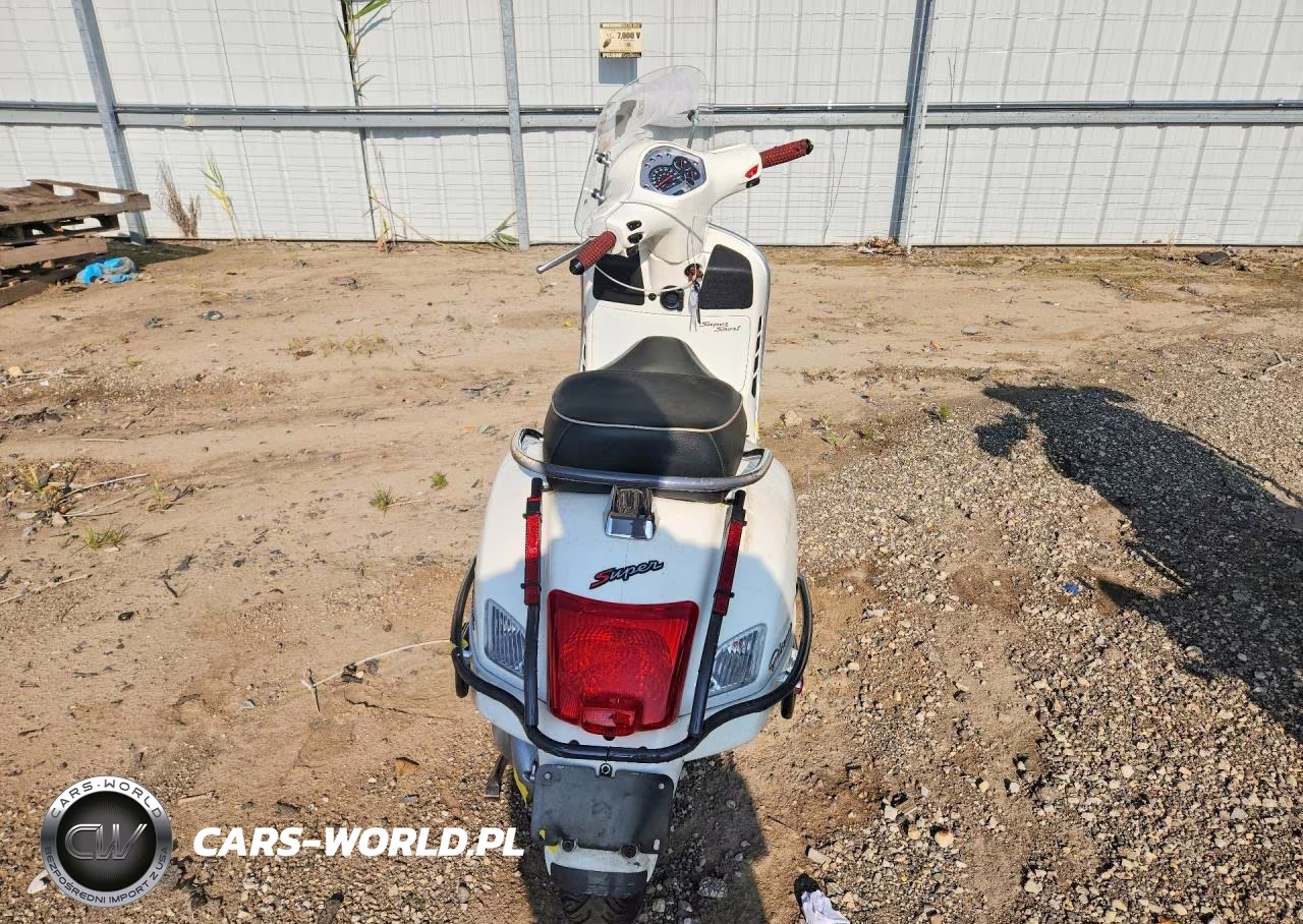 2010 Vespa Gts 300 Super VIN:ZAPM459LXA5701311 - 4