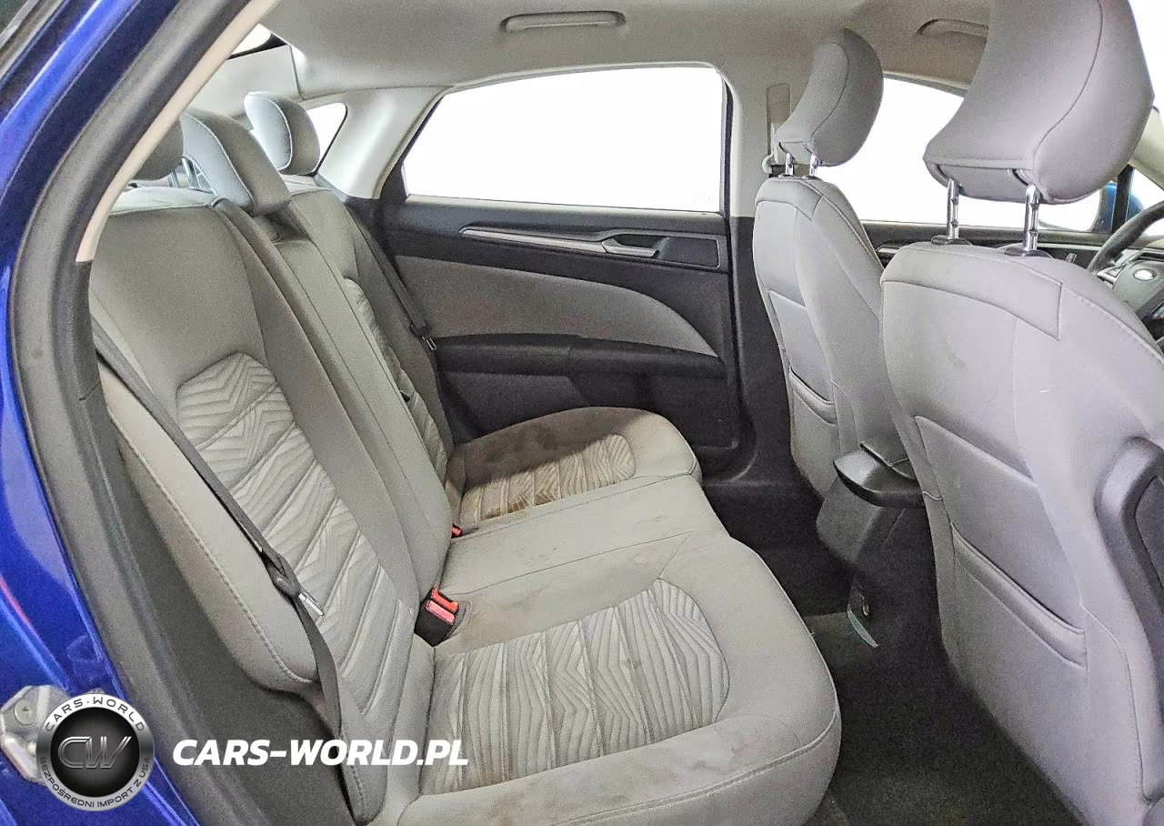 2016 Ford Fusion S VIN:3FA6P0G70GR310545 - 10