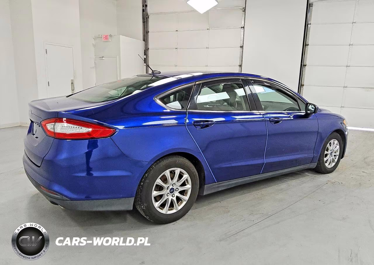 2016 Ford Fusion S VIN:3FA6P0G70GR310545 - 3