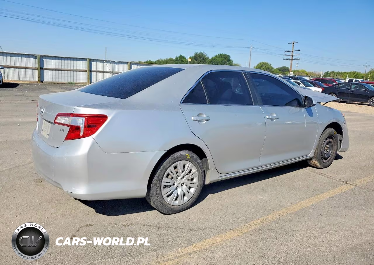 2012 Toyota Camry Le VIN:4T4BF1FK3CR246190 - 3