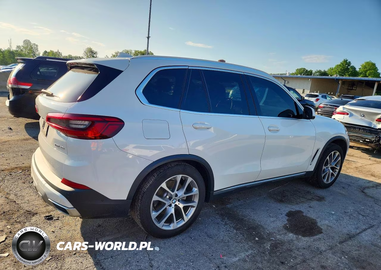 2019 BMW X5 xDrive40I VIN:5UXCR6C52KLL36603 - 3