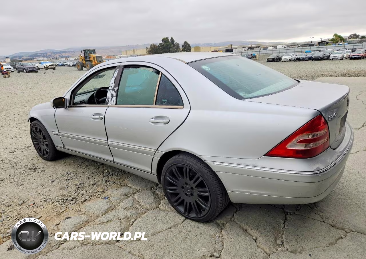 2003 Mercedes-Benz C 240 VIN:WDBRF61J53F441803 - 2