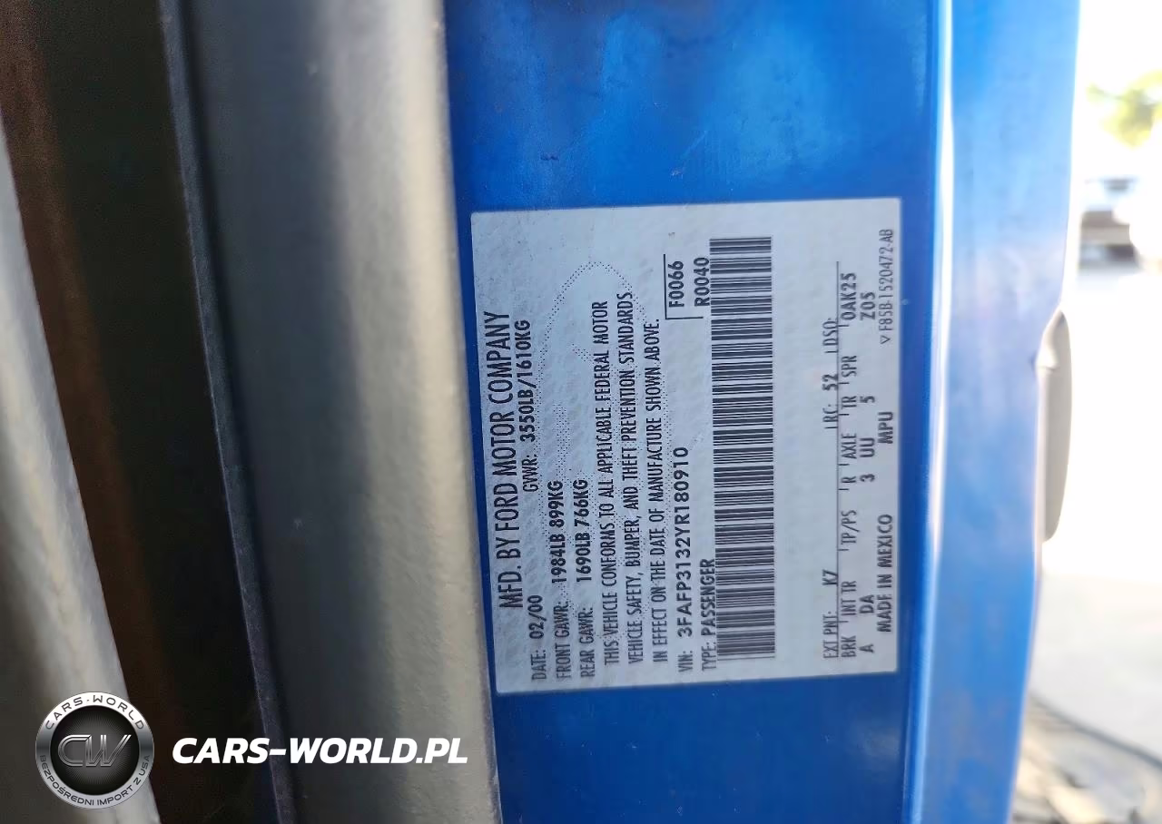 2000 Ford Focus Zx3 VIN:3FAFP3132YR180910 - 12