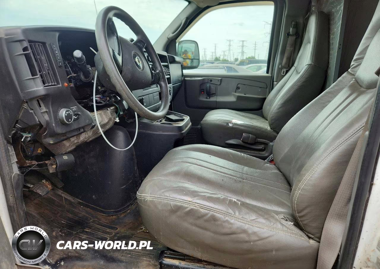 2008 Chevrolet Express G1500 VIN:1GCFG15X481147557 - 7
