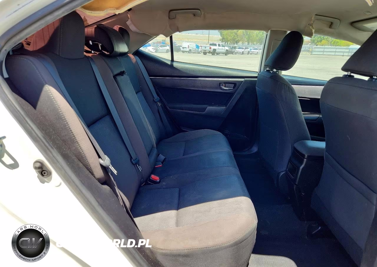 2019 Toyota Corolla Le VIN:5YFBURHEXKP891263 - 10