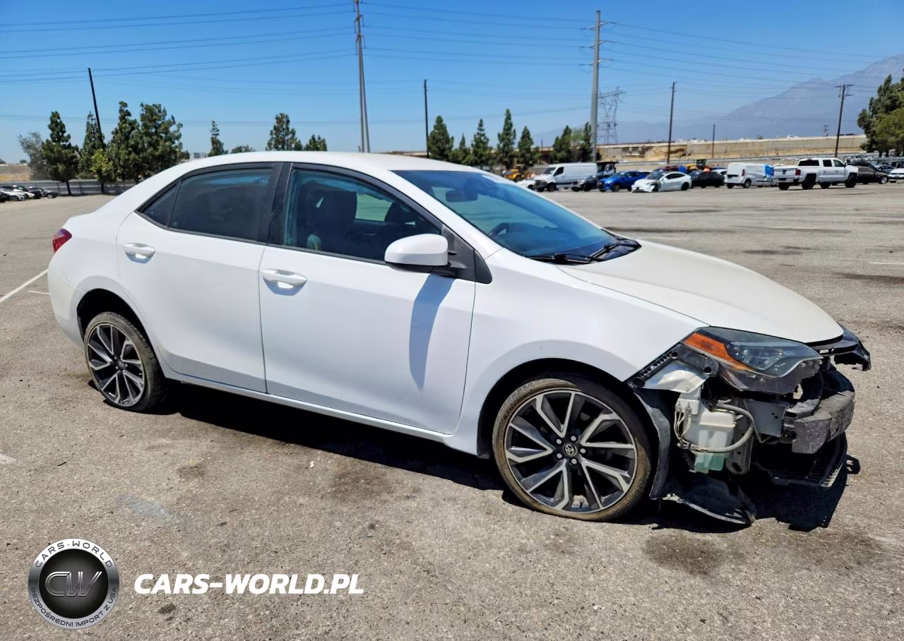 2019 Toyota Corolla Le VIN:5YFBURHEXKP891263 - 4