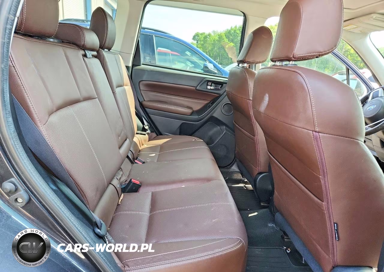 2018 Subaru Forester 2.5I Touring VIN:JF2SJAWC0JH479182 - 11
