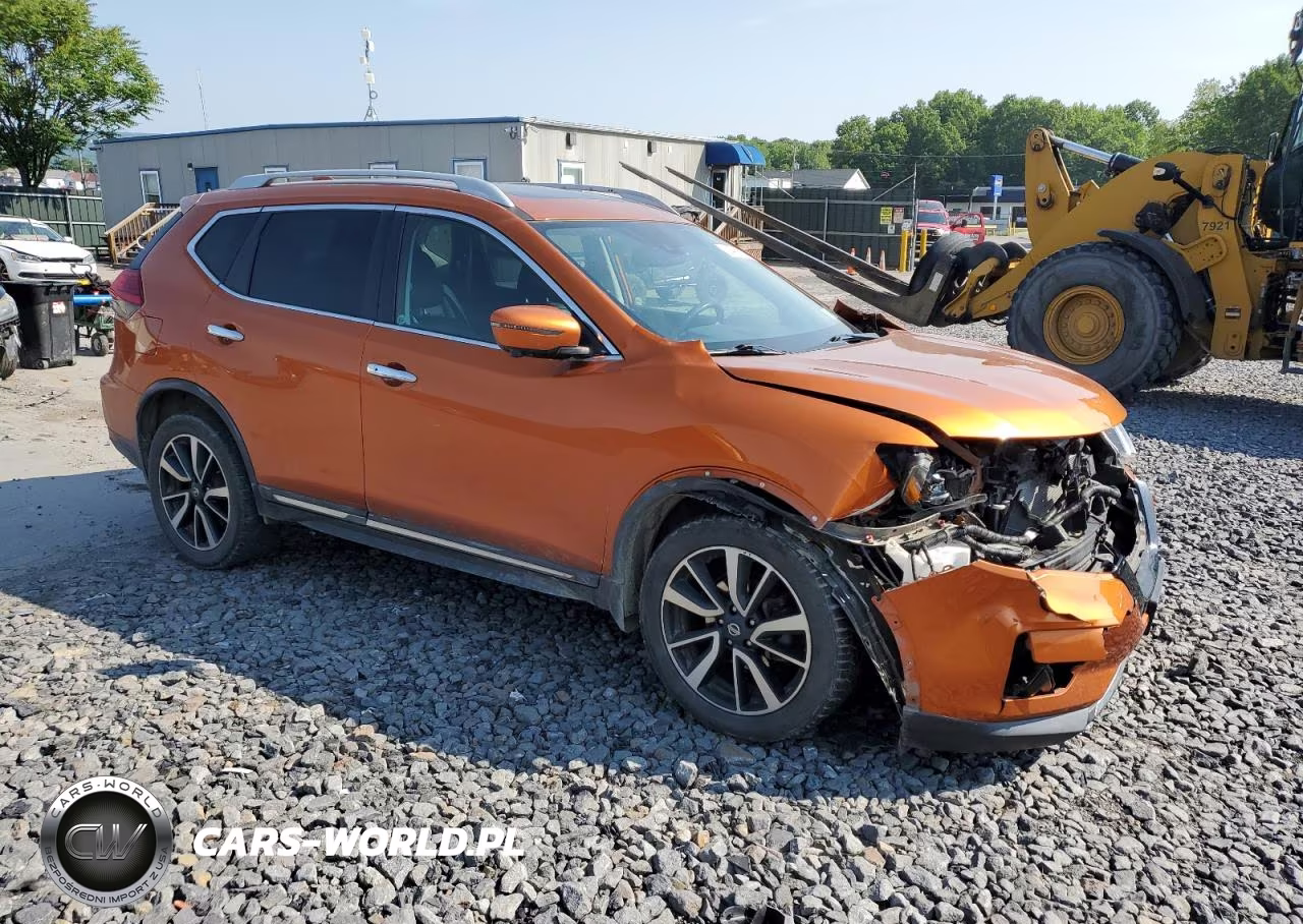 2017 Nissan Rogue Sv VIN:5N1AT2MV0HC798566 - 4