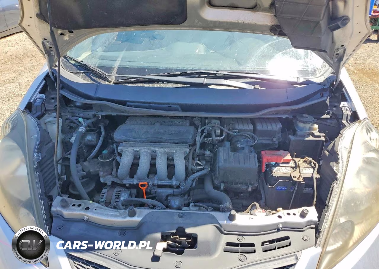 2013 Honda Fit VIN:JHMGE8H37DC076119 - 11