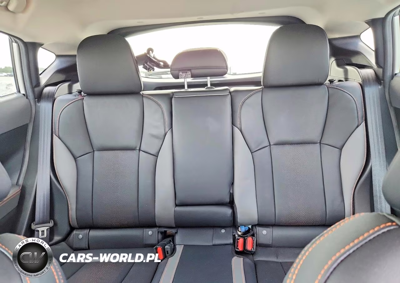 2025 Subaru Crosstrek Limited VIN:4S4GUHM69S3703111 - 10