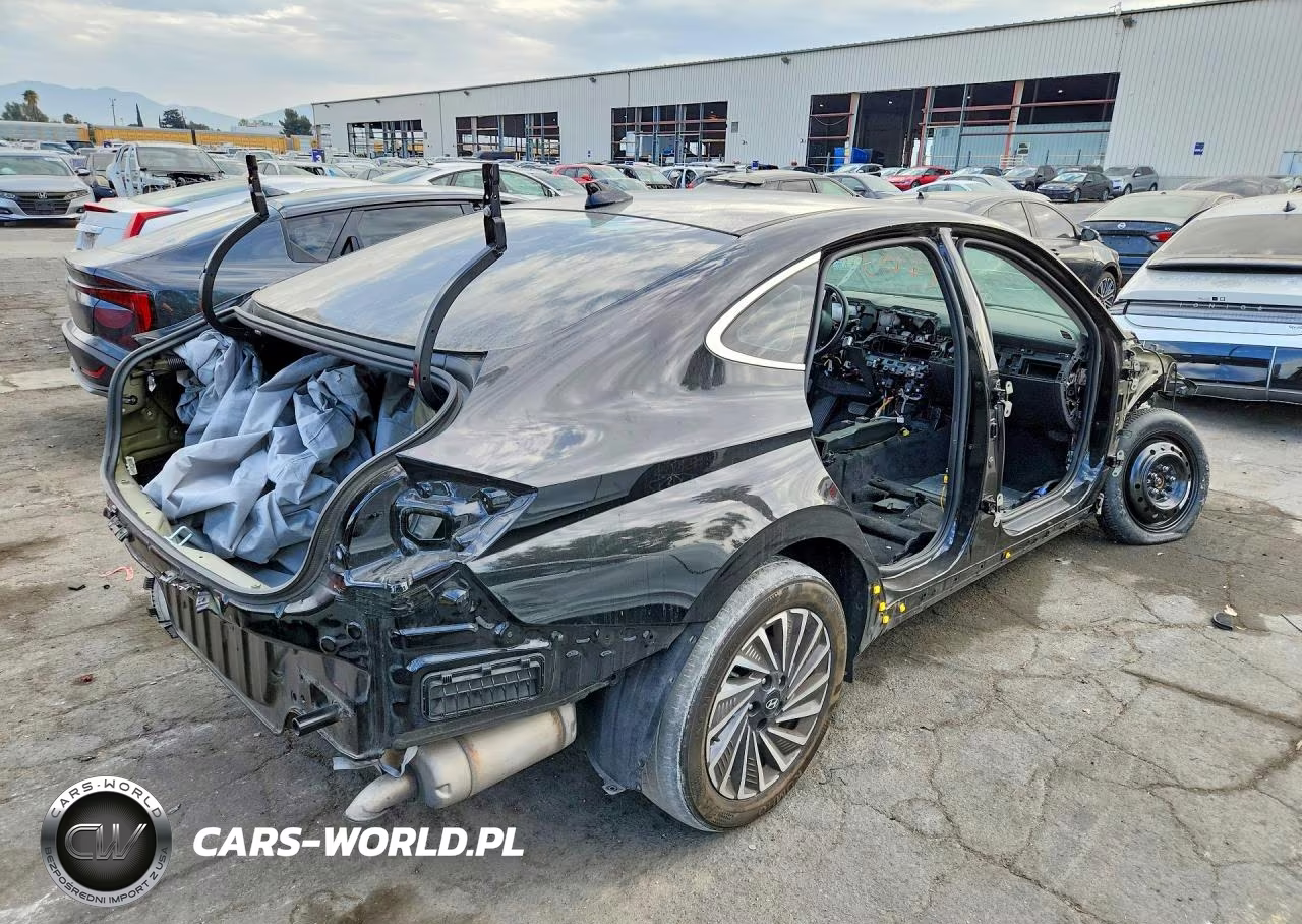 2025 Hyundai Sonata Hybrid Sel VIN:KMHL34JJ2SA110575 - 3