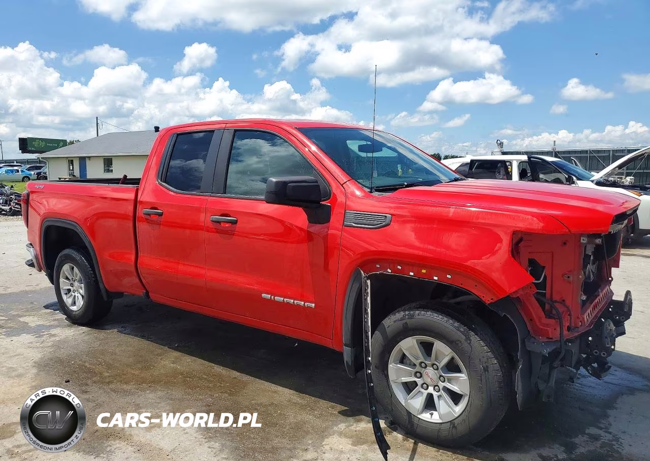 2023 GMC Sierra K1500 VIN:1GTRUAED9PZ330965 - 4