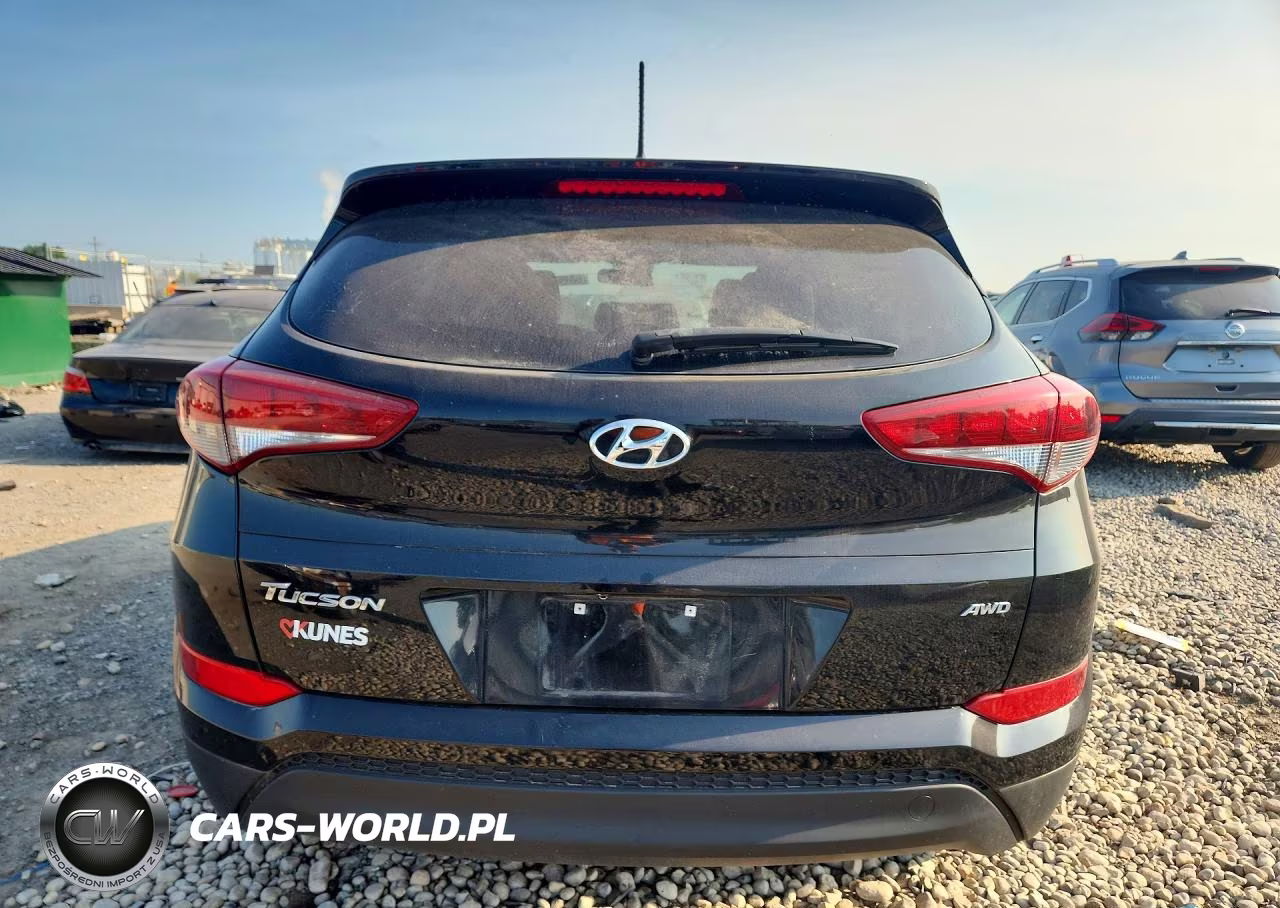 2017 Hyundai Tucson Se VIN:KM8J3CA45HU433800 - 6