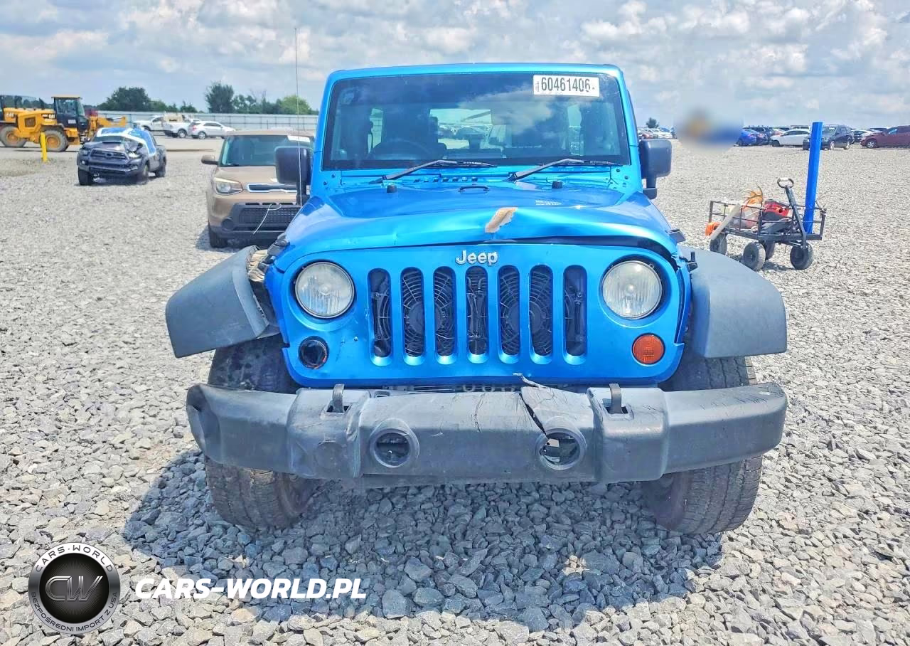 2010 Jeep Wrangler Unlimited Sport VIN:1J4BZ3H13AL165709 - 5